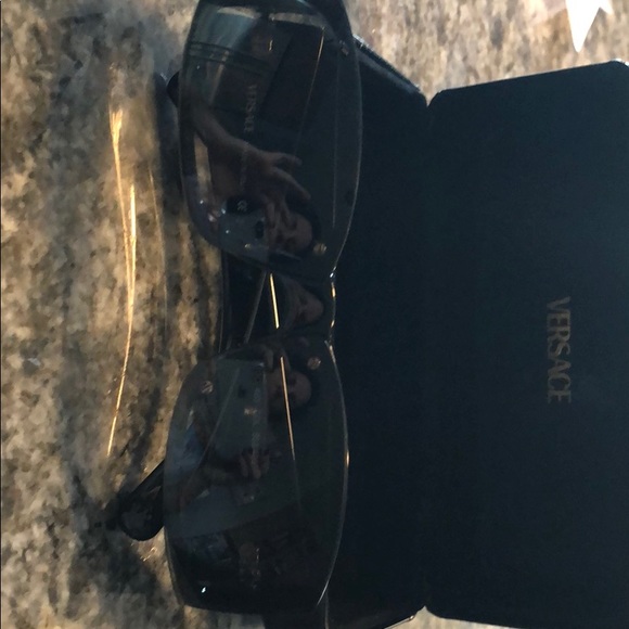 Versace sunglasses main image 2